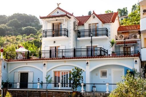 Fernanda'S Traditional 2 Floor House Poros (Kefalonia) Exterior foto